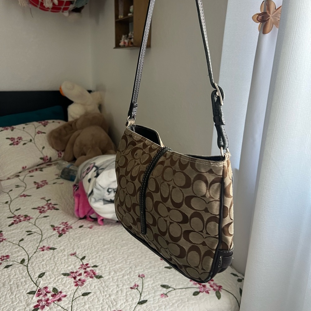 Available 
Tan and Brown Signature Shoulder Bag - Picture 2 of 6